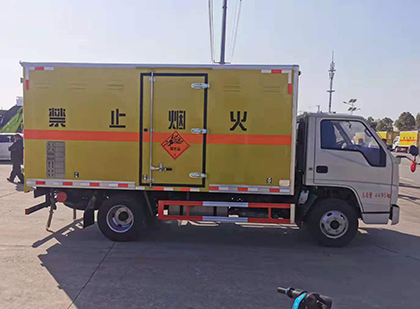 永嘉爆破器材运输车