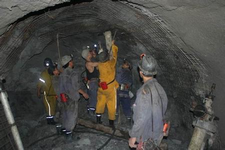 永嘉工程爆破中的危险因素分析以及应对工程爆破危险的措施
